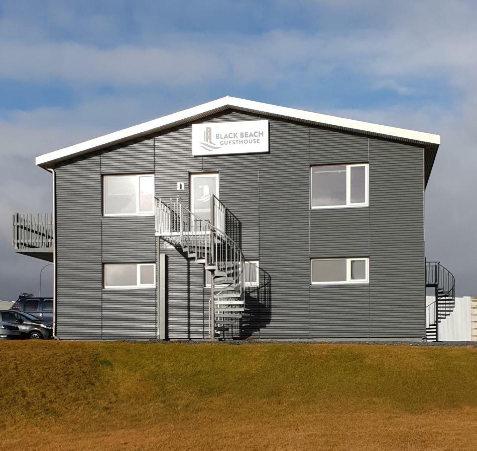 Black Beach Guesthouse Thorlakshofn Экстерьер фото